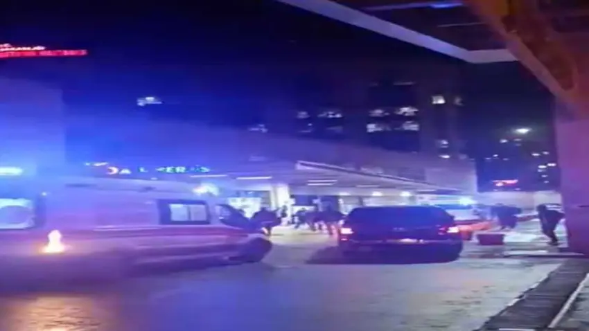 Hastane önünde silah sesleri! Havaya ateş açan şahıs panik yarattı haberinin görseli