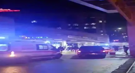 Hastane önünde silah sesleri! Havaya ateş açan şahıs panik yarattı