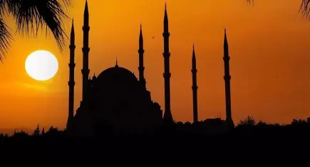 İzmir’de sahur bugün saat kaçta? 21 Şubat İzmir Ramazan imsakiyesi: 21 Şubat iftar ve sahur saati