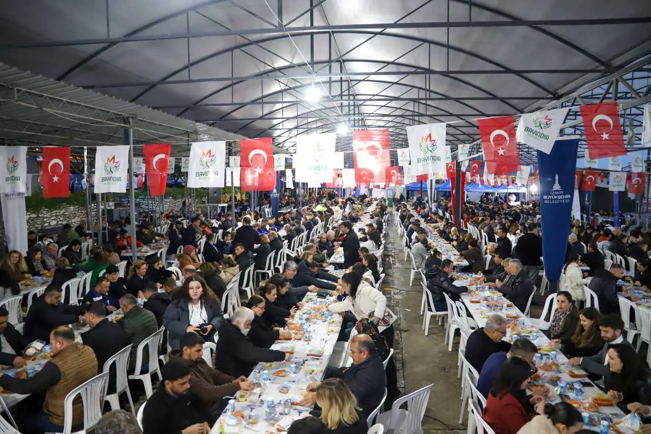 Bayındır’da iftar sofrası kuruldu