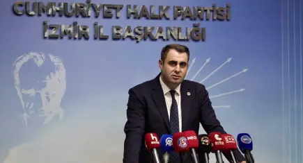 CHP’li Güç’ten Çeşme Belediye Başkanı Denizli’ye tam destek