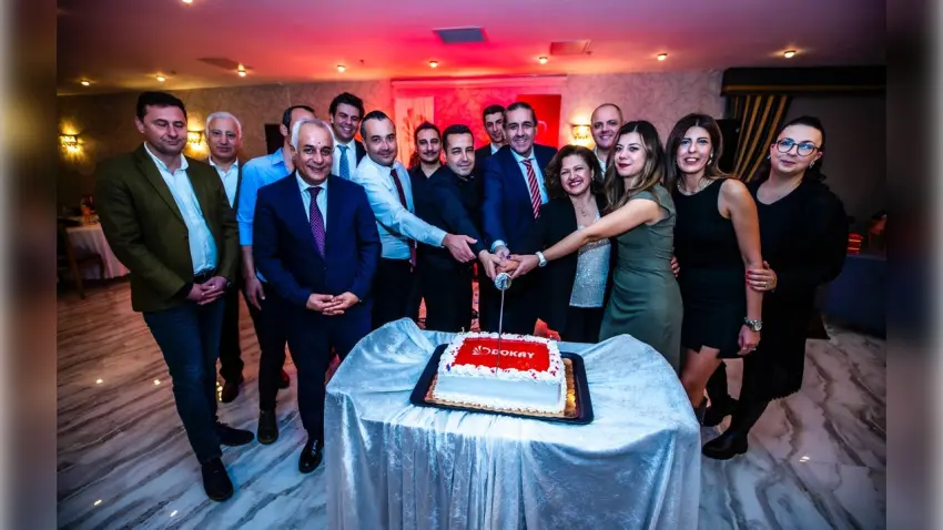 DOKAY 31. yılını İzmir’de çalışanlarıyla kutladı haberinin görseli
