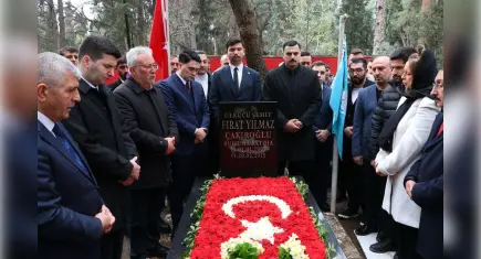Fırat Çakıroğlu, ölümünün 11. Yılında mezarı başında anıldı