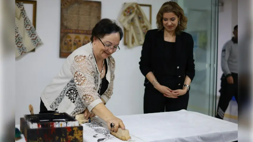 Karabağlar’da geleneksel el sanatları sergisi: İzmir’den Tokat’a dokunuşlar haberinin görseli