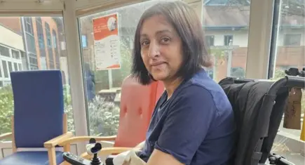 Köpeğinin yaladığı küçük yara, kadının hayatını altüst etti