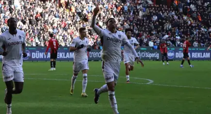 Trabzonspor Gaziantep'te geriden gelip kazandı