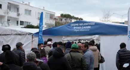 Çeşme’de mahalle iftarlarına yoğun ilgi