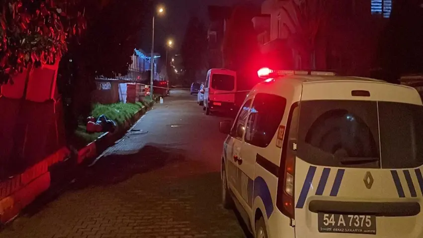 Tren istasyonunda kanlı gece! Önce eşini vurdu, sonra kendini haberinin görseli