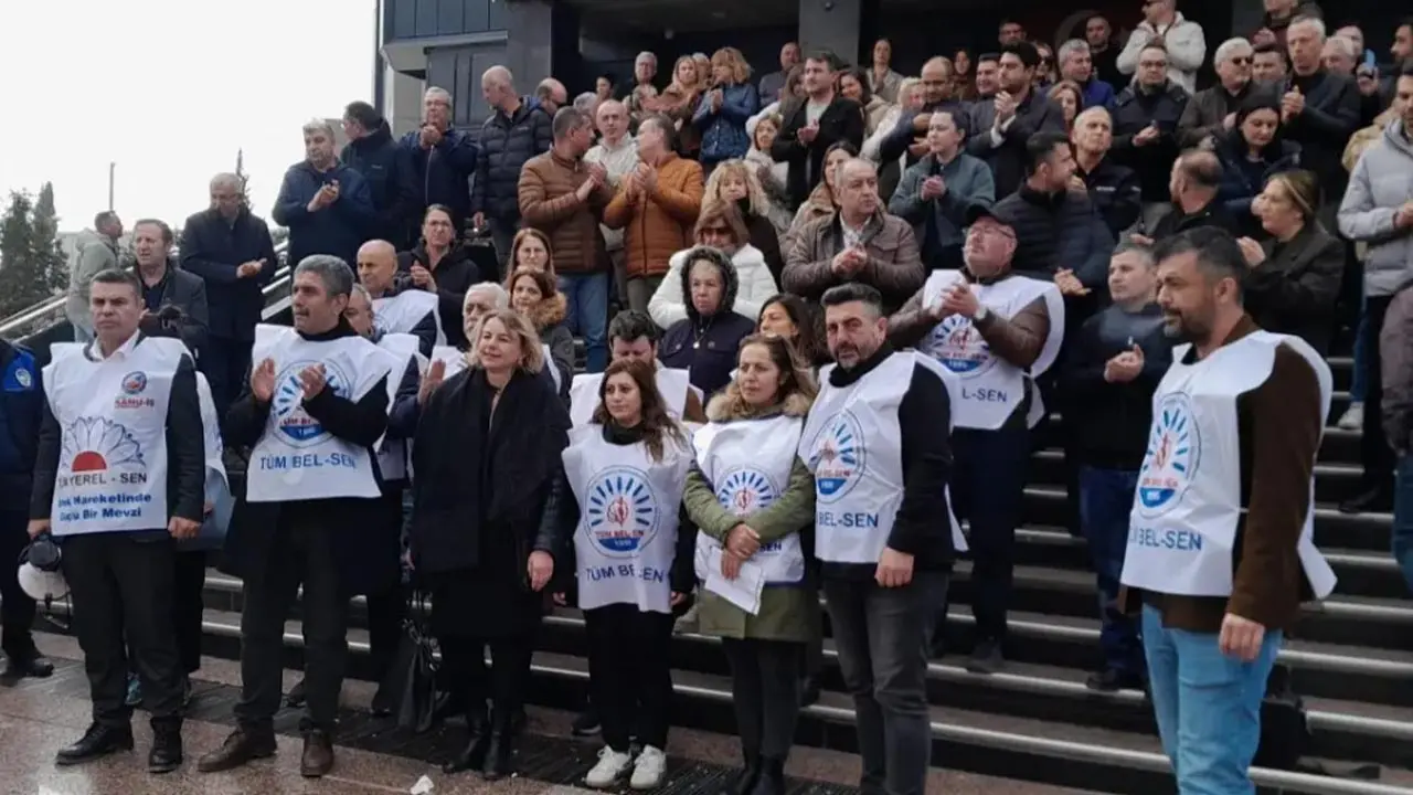 Buca Belediyesi’nde TİS alacakları için tam gün iş bırakma eylemi