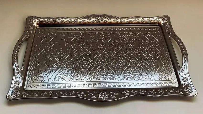 Çeyizlik gümüş servet oldu: Tepsisi 85 bin liraya satılıyor haberinin görseli