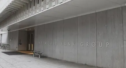 Dünya Bankası'ndan çarpıcı rapor: Kadınların sadece yüzde 4'ü tam yasal eşitliğe sahip!