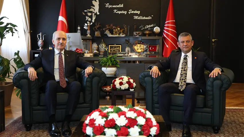 TBMM Başkanı Kurtulmuş'tan CHP lideri Özgür Özel'e ziyaret haberinin görseli