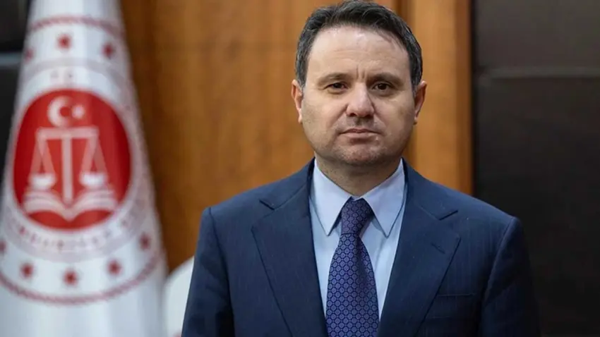 Bakan Gürlek'ten 'komisyon raporu' açıklaması haberinin görseli