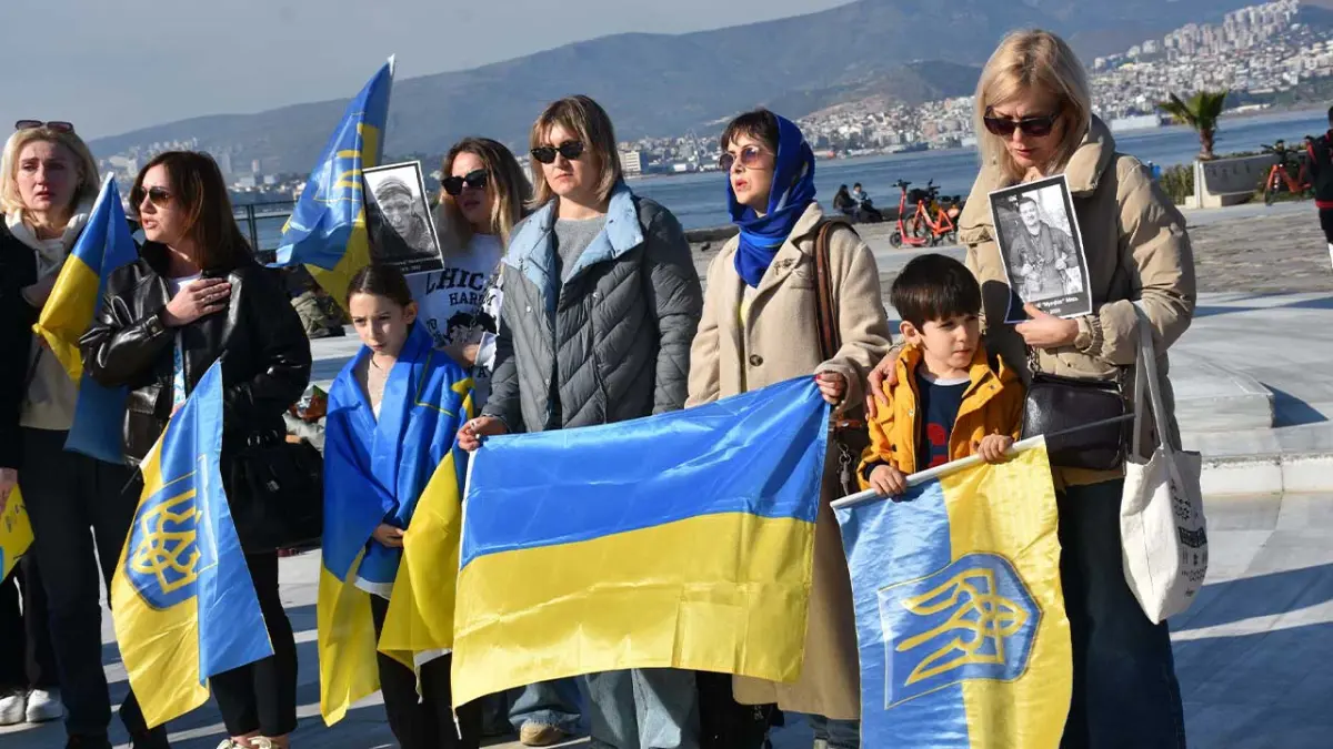 İzmir'de yaşayan Ukraynalılardan barış çağrısı görseli