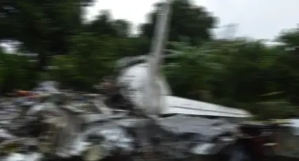 Kazakistan'da askeri uçak düştü