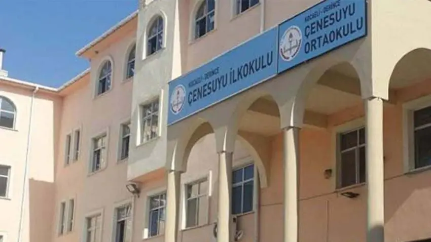 Okul zilinin ilahiyle değiştirilmesine tepki gösteren veli gözaltına alındı haberinin görseli