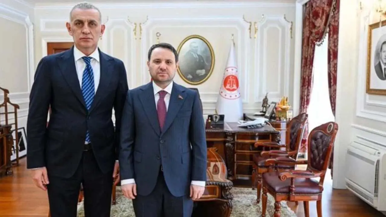 TFF Başkanı Hacıosmanoğlu'ndan Adalet Bakanı Gürlek'e "Hayırlı Olsun" ziyareti