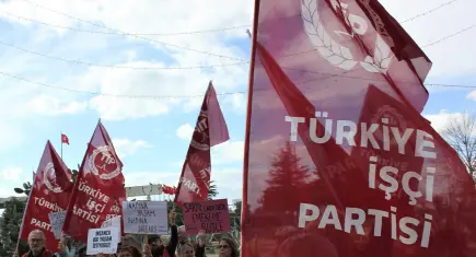 TİP’ten Bakan Tekin’e çağrı: Çocukları değil, yoksulluğu denetleyin