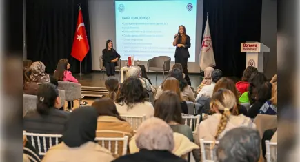 Bornova’da çocuğa yönelik şiddet paneli