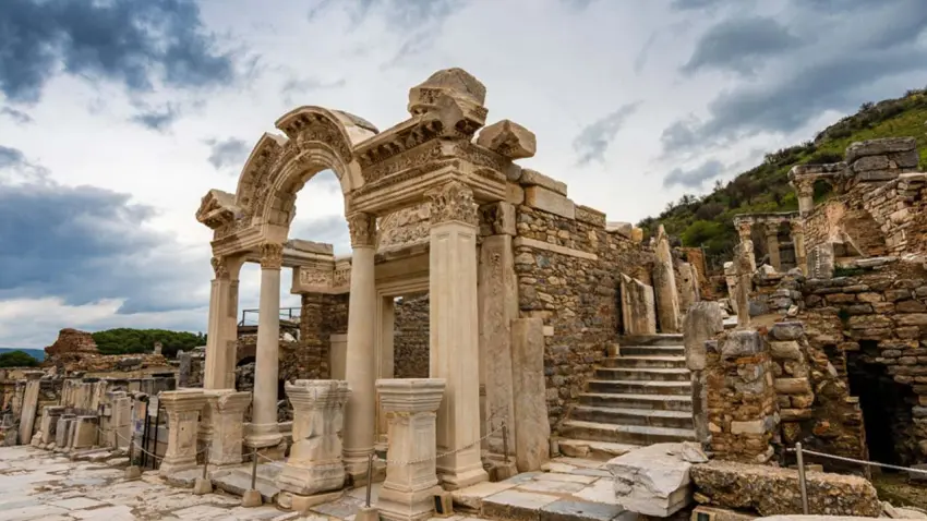 Efes Antik Kenti’ndeki inşaat faaliyetleri yargıya taşındı haberinin görseli