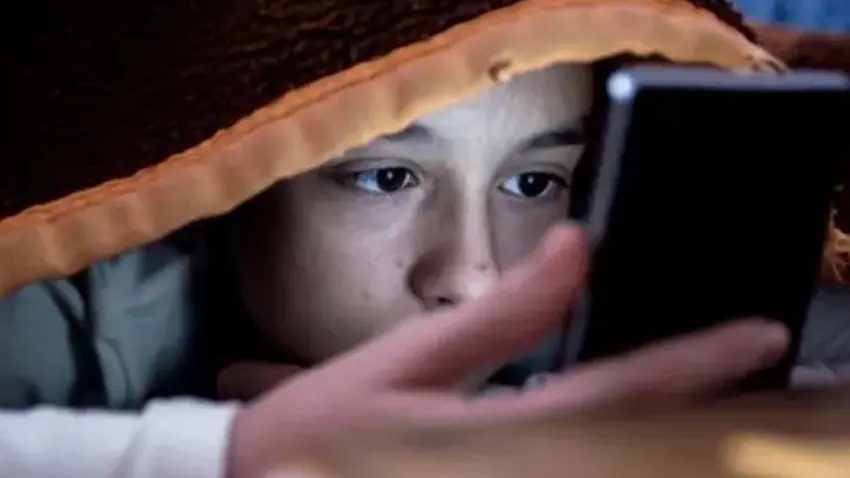 İzmir’de çocuklardan sahte bomba ihbarı: 45 yıla kadar hapis istemi haberinin görseli