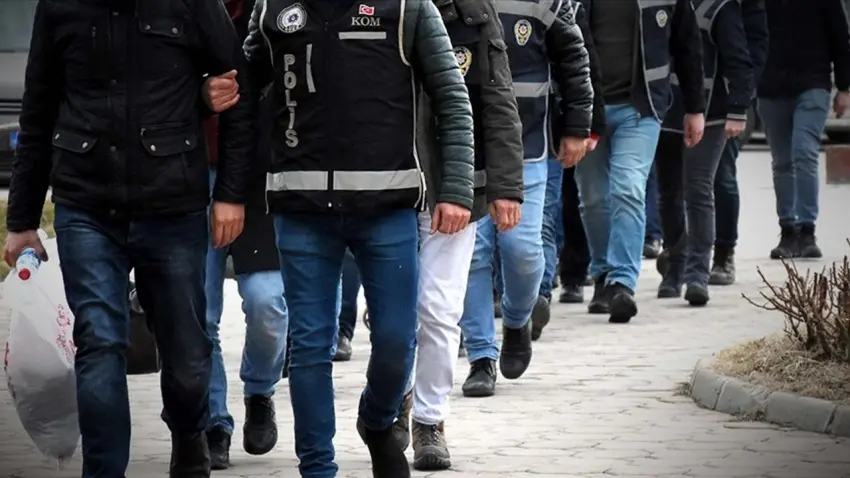 İzmir haber: Suç örgütü operasyonunda 18 gözaltı haberinin görseli
