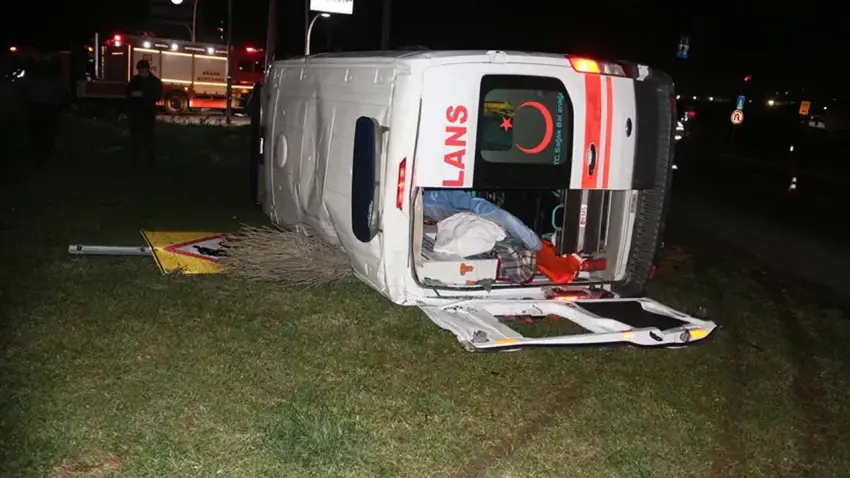 Silivri’de fabrika yangını: İtfaiye seferber oldu haberinin görseli