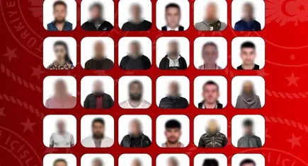 İnterpol takibi sonuç verdi: 10 ülkeden 41 firari suçlu Türkiye’ye iade edildi!
