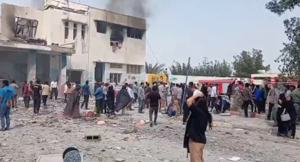 ABD ve İsrail, İran'ı vurdu: Hedef alınan ilkokulda can kaybı artıyor