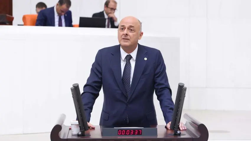 CHP’li Özlale’den Bolu açıklaması: Ortada rüşvet yok, kamu zararı yok haberinin görseli