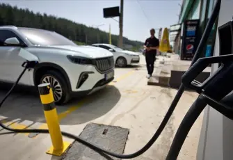 Elektrikli araç altyapısında hızlı şarj istasyonu sayısı 3 kat arttı