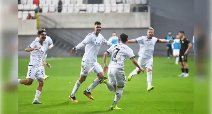 İzmir’de Asırlık Derbi Heyecanı