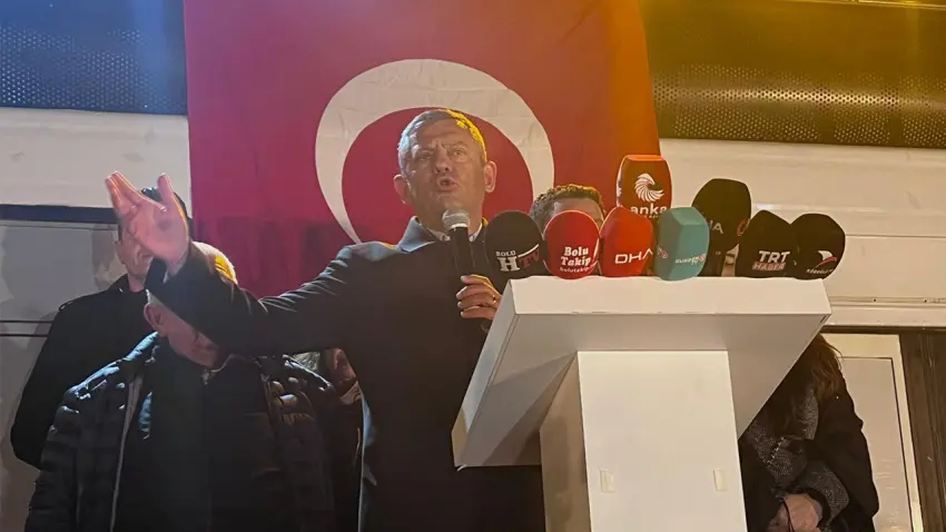 CHP lideri Özgür Özel, Tanju Özcan’a destek için Bolu’da  haberinin görseli