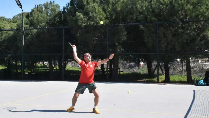 Milli tenisçi rekorunu kadınlara armağan edecek haberinin görseli