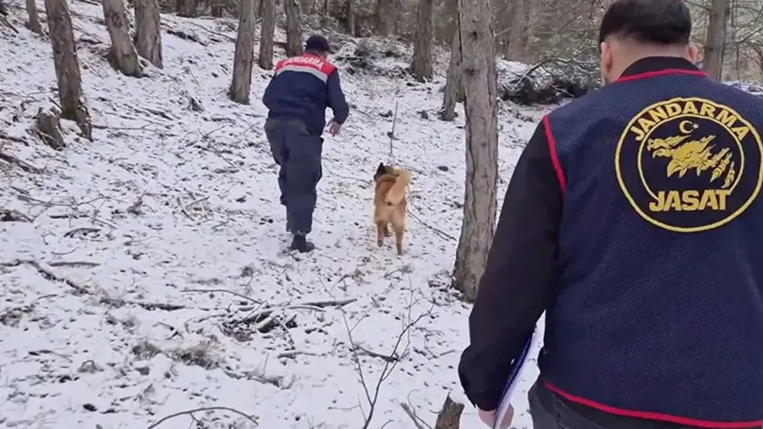 10 yıllık sırrı sigara izmariti çözdü: JASAT’tan çifte cinayet operasyonu! haberinin görseli
