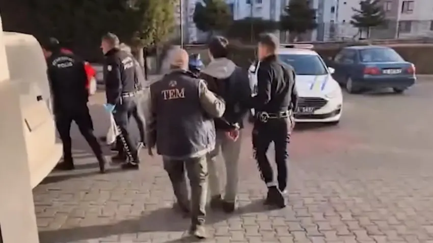 38 İlde FETÖ operasyonu haberinin görseli