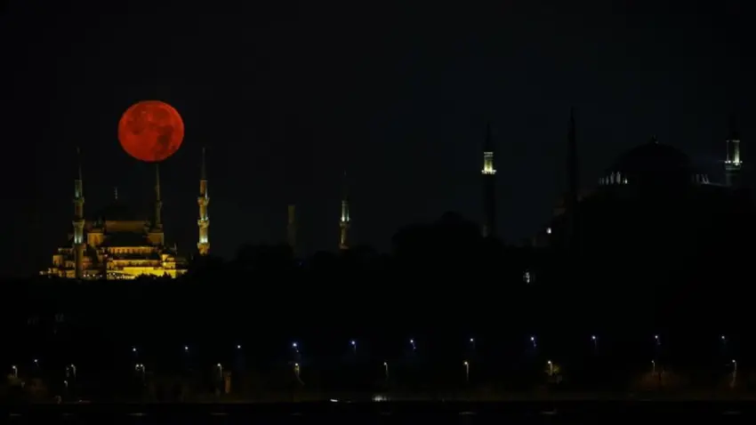 kanlı ay tutulması