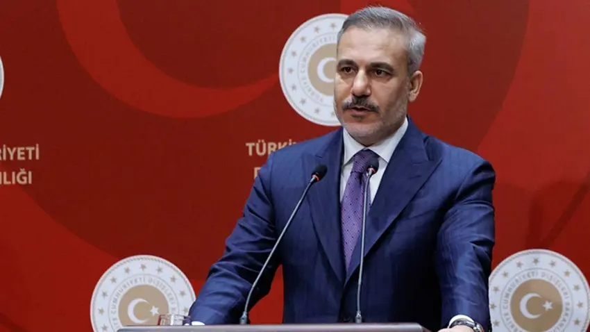 Bakan Fidan bölgedeki senaryoları analiz etti: Hedef rejim değişikliği olabilir haberinin görseli