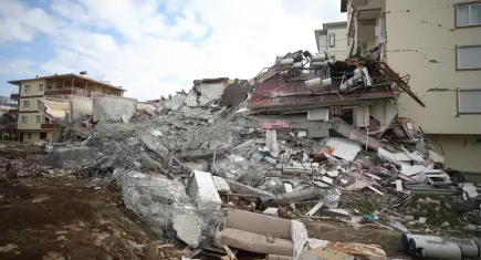 Jeoloji Mühendisleri Odası İzmir Şubesi: Şehirleşme, mühendislik ilkeleri yerine rant odaklı yaklaşımlara teslim edilmiş