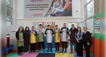 Menderes’in Engelsiz Evi’nde çocuklar için kurabiye etkinliği