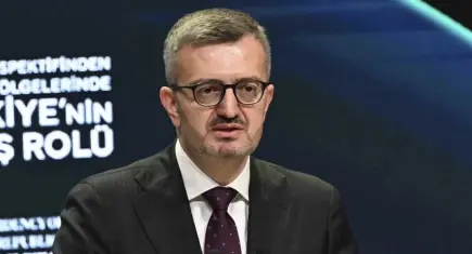 İletişim Başkanı Duran’dan kritik füze açıklaması: Tüm taraflara itidal çağrısı