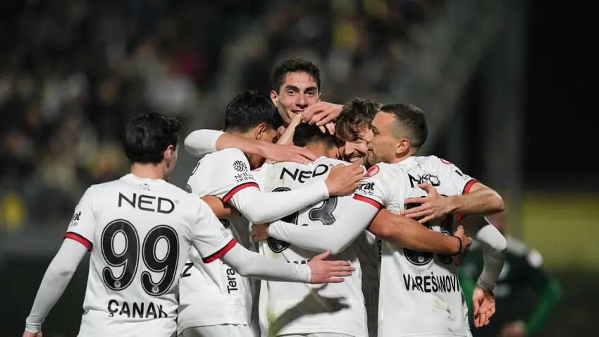 Aliağa Futbol, Natura Dünyası Gençlerbirliği’ne 3-1 mağlup oldu haberinin görseli