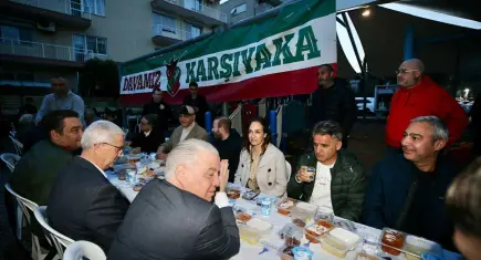 Başkan Ünsal taraftarlarla iftar sofrasında buluştu