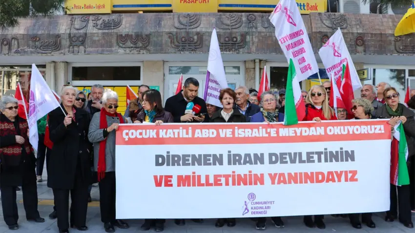 İzmir'de kadınlardan ABD ve İsrail’in İran'a yönelik saldırılarına tepki haberinin görseli