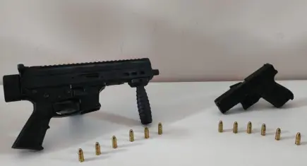 İzmir’de sahte polis soygunu: 2 kişi tutuklandı