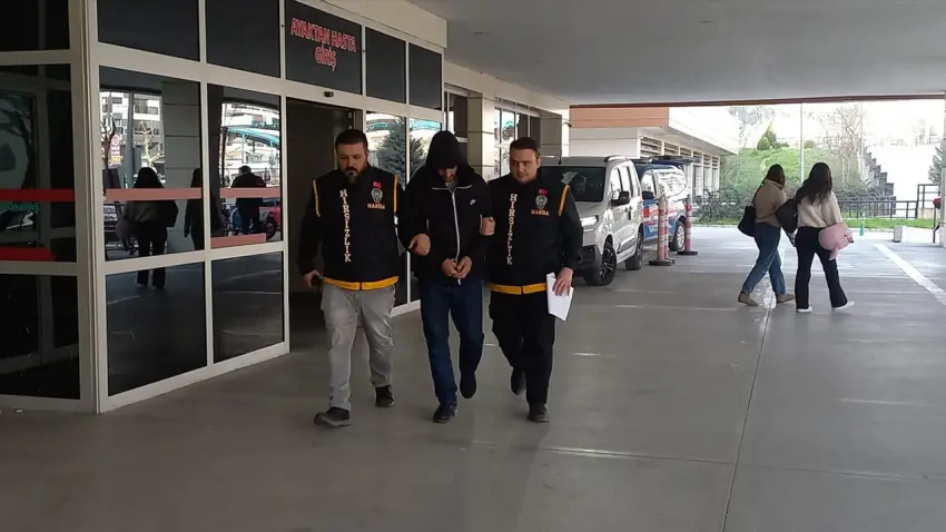 Manisa’da apartmanlardan ayakkabı çalan şüpheli tutuklandı haberinin görseli