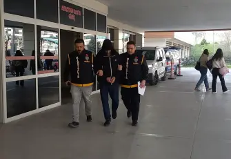 Manisa’da apartmanlardan ayakkabı çalan şüpheli tutuklandı