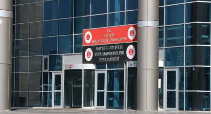 Muhtara bırakılan tebligat hayatını kararttı: Yapılmayan dişin icrası geldi