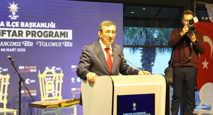 AK Parti iftarında İzmir mesajları: Potansiyel harekete geçirilmeli