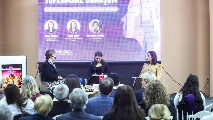 Bayraklı’da ‘Kadın Emeği ve Toplumsal Dönüşüm’ paneli haberinin görseli